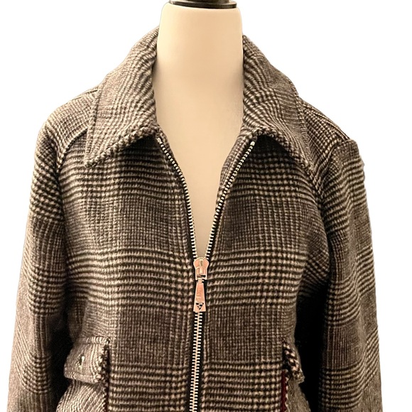 Guess Plaid Bomber Jacket Flannel Size Medium - Picture 2 of 6